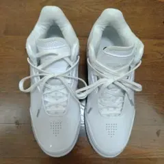 ナイキ バスケットシューズ ホワイト