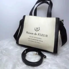 Maison de FLEUR キャンバススクエア　2Way　トートバッグ