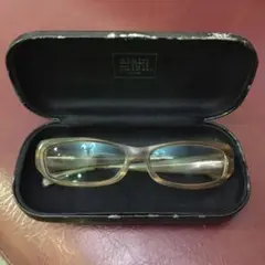 Item thumbnail for item ad9b9a65-f72d-4c3d-8d68-3647bbf66bee