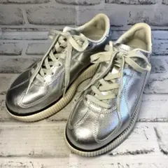 OnitsukaTigerオニツカタイガー　DELECITY　シルバー　24.5