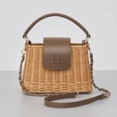 新品未開封タグ付 ダーリッチ ラタンスクエアバッグ アイボリー かご