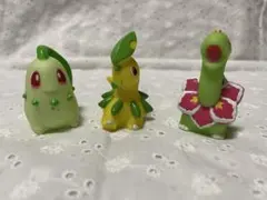 ポケモンキッズ指人形　チコリータ進化3体セット