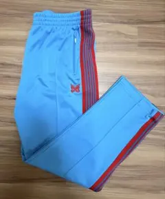 Needles トラックパンツ ライトブルー×レッドのサムネイル