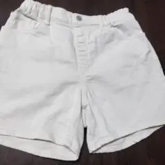 ホワイトデニム風ハーフパンツ