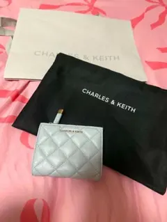 み*こ様 T*h様 CHARLES & KEITH ウォレットのミニマルな課題
