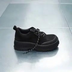 CHARLES & KEITH 厚底スニーカー [フォースエードリジッドソール]のサムネイル