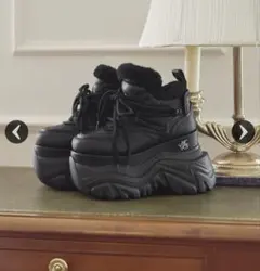 2025年最新】michellMacaron スニーカーの人気アイテム - メルカリ