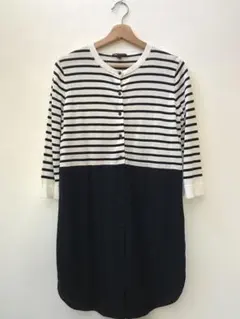 最終お値下げ❗️【美品】COS白×黒ボーダーロングカーディガン