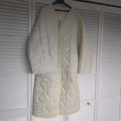 アイボリー キルティングジャケット