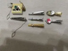 ネクタイピンとカフスボタン おまけ：チーフ２枚