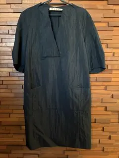 MARNI 黒 ひざ丈ワンピース 半袖