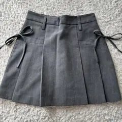 グレー ミニプリーツスカート リボン付き