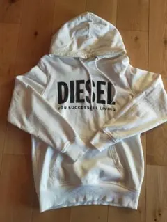 新品未使用　DIESEL ホワイト パーカー　フード付き　メンズSサイズ