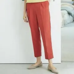 グローバルワーク　テーパード　パンツ　赤