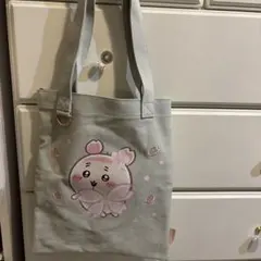☆ ちいかわ 古本屋 さくらのようせいのデニムトートバッグ - メルカリ