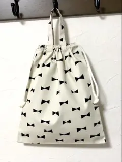 B760・M25×30㎝ハンドメイドお着替え袋・体操着袋★リボン・アイボリー
