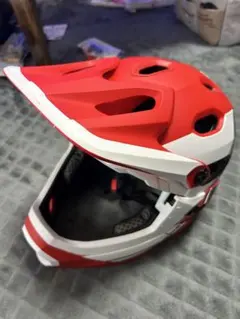 Item thumbnail for item bc34272b-c21a-46f2-b52a-9cb1041bd206