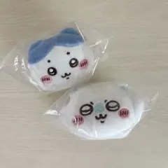 ちいかわ　ガチャ　ねそべりぬいぐるみ　ハチワレ・モモンガ　2個セットのサムネイル