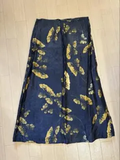 zara ひざ丈スカート