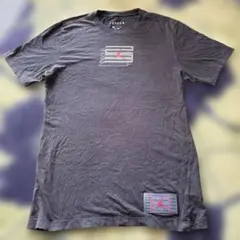 Item thumbnail for item 8eec778b-2565-4f60-b037-ecb9f78ff549