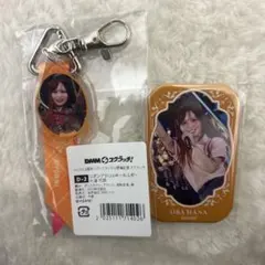 DMMスクラッチ ＝LOVE 大場花菜 缶バッチ、アクリルキーホルダー