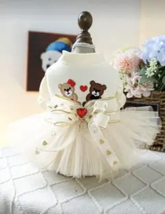 犬服　クリーム色フリルBearドレスS クリスマス