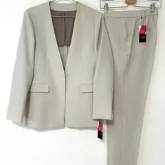 AOKI×Oggiコラボ【未使用タグ付】ノーカラージャケット パンツ　セット　L