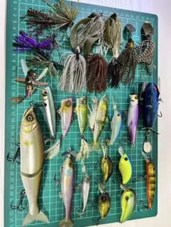 バス釣り用　ハードルアー　スイムベイト　約40個セット　ケース付き バス釣り用 ハードルアー スイムベイト 約40個セット ケース付き