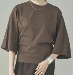 Curensology ドルマンナローTシャツ ダークブラウン - メルカリ
