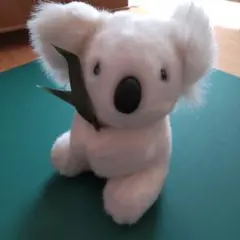 Item thumbnail for item b9d4ce92-8bf2-4eaf-b51f-f3b71fced3f1