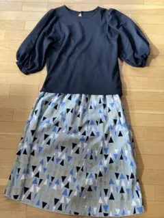 パフスリーブ袖カットソー