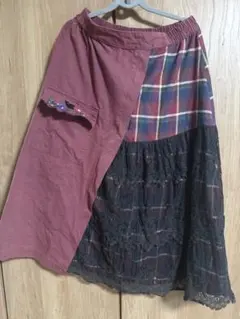 アシンメトリーワインレッドスカート