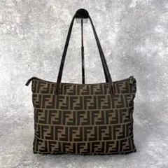 FENDI】ハンドバッグ ズッカ柄 キャンバス シルバー金具 A4 - メルカリ