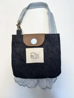バッグにつけれるミニポーチ[ハンドメイド]デニム、グレーレースフリル、ハリネズミ