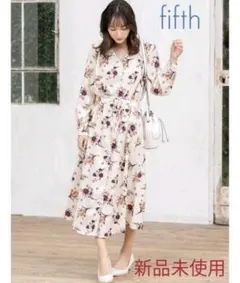 新品未使用 fifth フラワーロングシャツワンピース ホワイト Mサイズ