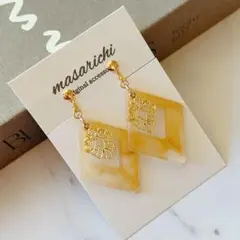 【クリップ イヤリング 】2点目-100円 ピアス 変更可能 ひし形