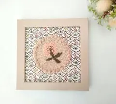 北欧　ミナペルホネン　ファブリックフレーム　ピンク　春色