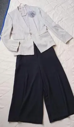 美品　ナチュラルビューティーベーシック他　キレイめセットアップ　セレモニー　上品