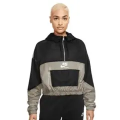 ナイキ ウィメンズ メッシュ ウィンドブレーカー M