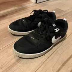 最終値下‼️Nike SB ブラック スニーカー