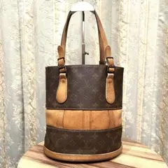✨人気✨ルイヴィトン バケットPM モノグラム トートバッグ USA限定品 底鋲のサムネイル