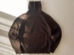 ブラウン　タートルネックコットンニット
