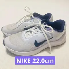 NIKE 22.0cm スニーカー ホワイト/ネイビー