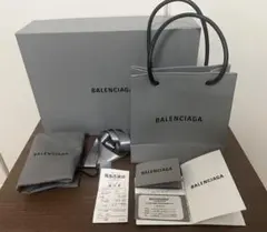 【美品】BALENCIAGA バレンシアガ　ショルダーバッグ　グレーのサムネイル