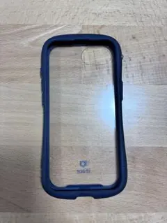 iFace iPhone16e用ネイビー透明ケース