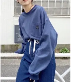 フーズフーギャラリー 美品DEEVOO 長袖 ポケット付き Tシャツ ブルーのサムネイル