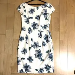 ジャスグリッティー花柄ワンピース