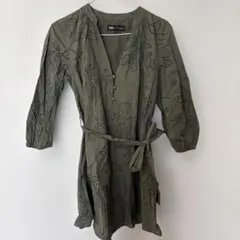 ZARA オリーブグリーン 刺繍 シャツワンピース XS
