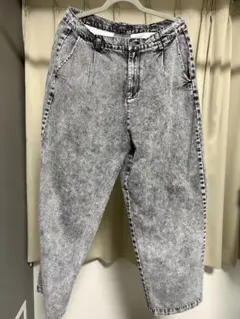 Beno デニムパンツ