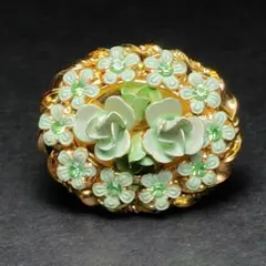 acca ヘアクリップ フラワーモチーフ アッカ - メルカリ
